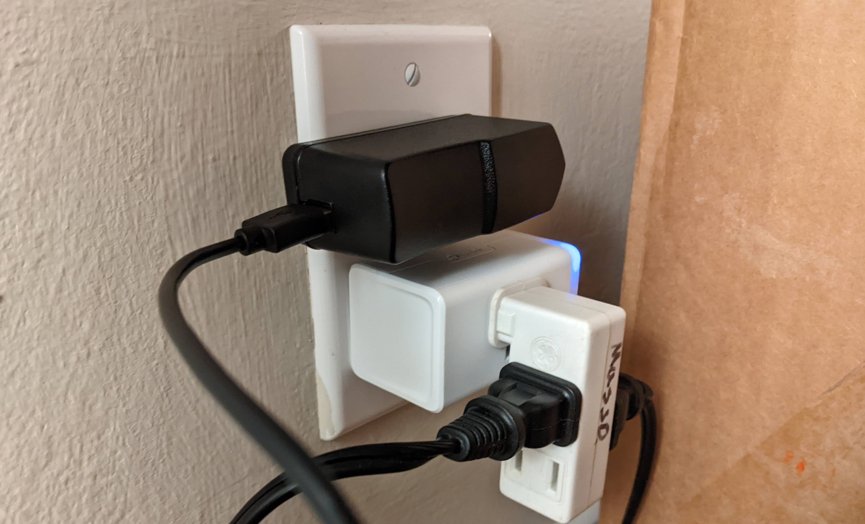 picture of smart outlet 